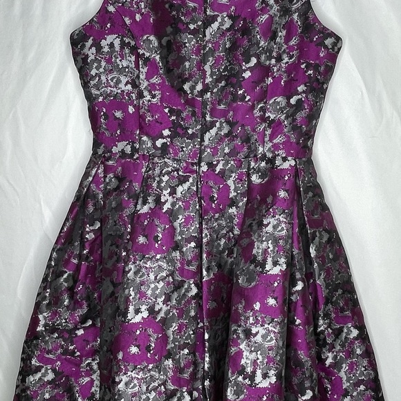 BB Dakota Black Gray Maroon Floral Tank Lined Mid Length Party Dress Size 6 - Picture 4 of 6